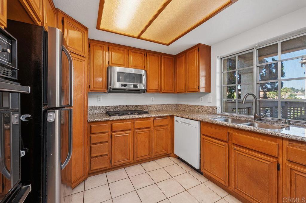 740 Breeze Hill Road - photo 17