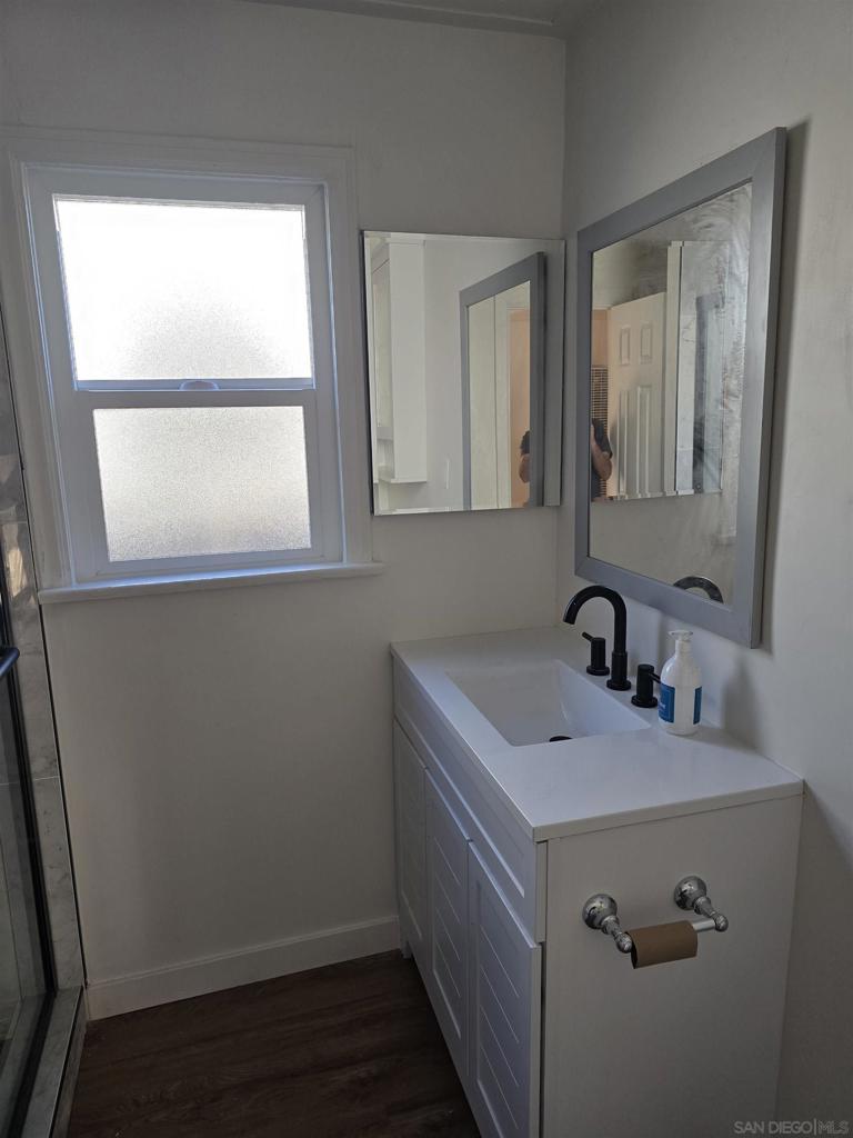 4527 Esther Street - photo 15