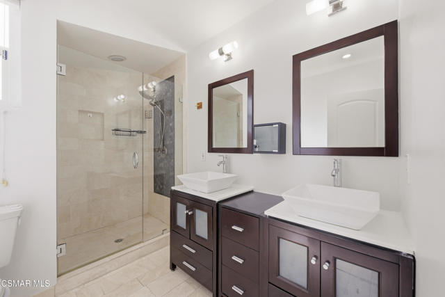 5076 Escobedo Drive, Woodland Hills CA: https://media.crmls.org/mediaz/b9478124-2052-4ac8-adab-1ee2ae279667.jpg