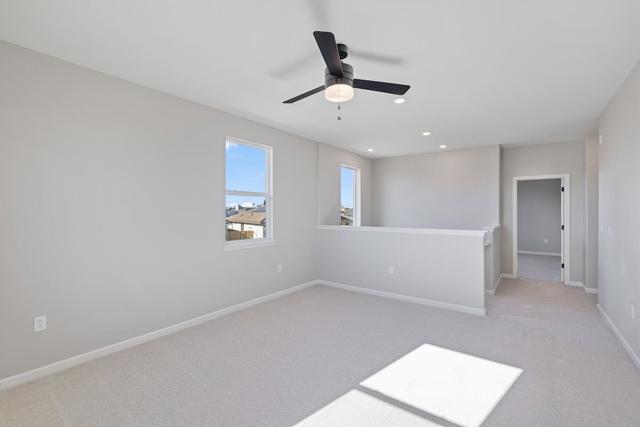 1861 Hydrangea Drive, Hollister CA: https://media.crmls.org/mediaz/b9486619-b14e-4d77-bf8c-2dcd3075b453.jpg