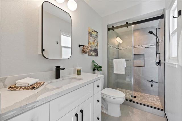 45 Shelford Avenue, San Carlos CA: https://media.crmls.org/mediaz/b948b2af-a25a-4e96-b2a7-751c97582d46.jpg