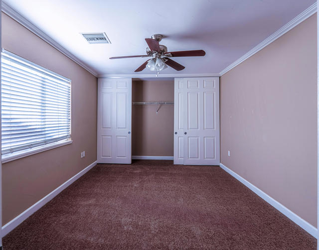 43120 Texas Avenue, Palm Desert CA: https://media.crmls.org/mediaz/b9499899-13c1-423d-bc09-afcae55b75eb.jpg