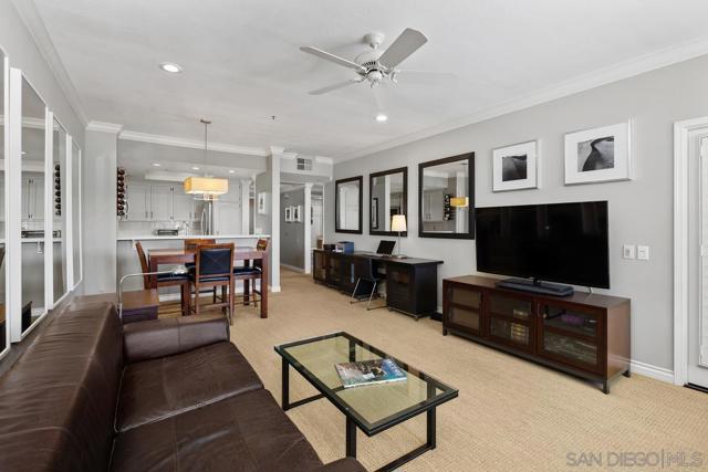 5865 FRIARS RD, San Diego CA: https://media.crmls.org/mediaz/b94a137a-3e41-4a31-afdb-d35dfc67489a.jpg
