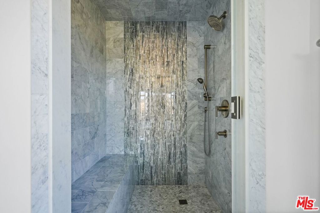 MLS #26875129 image #29