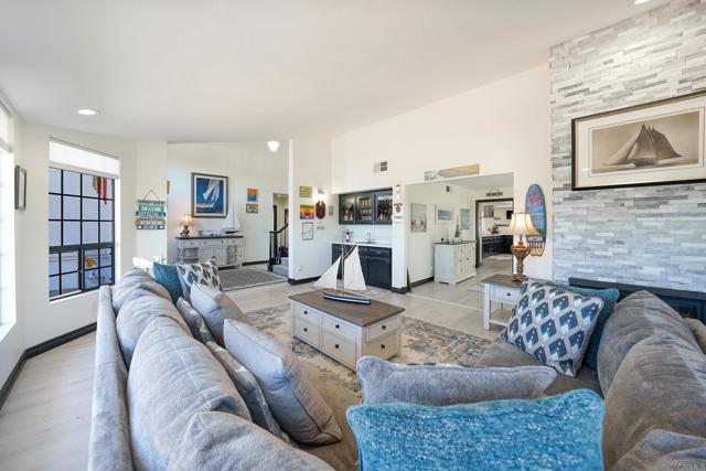 Image 42 of 72 For 23767 Moonglow Ct