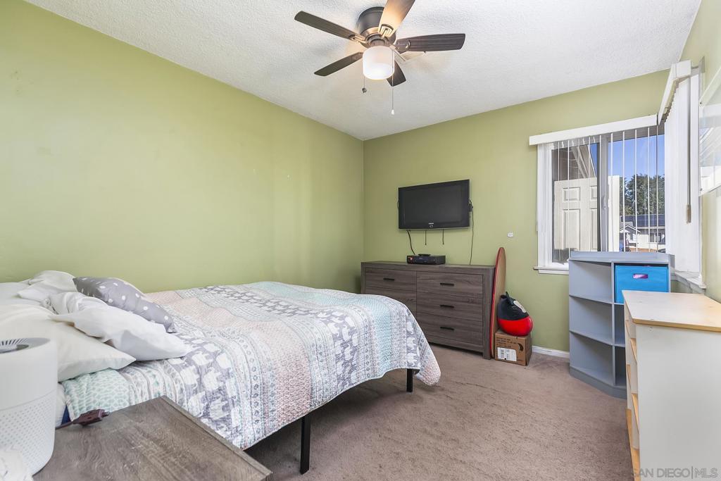 MLS #250042423SD image #11