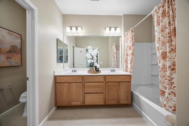 3710 Scribe Way, Castro Valley CA: https://media.crmls.org/mediaz/b94be036-3d37-4237-bff9-c4d575dcaaed.jpg