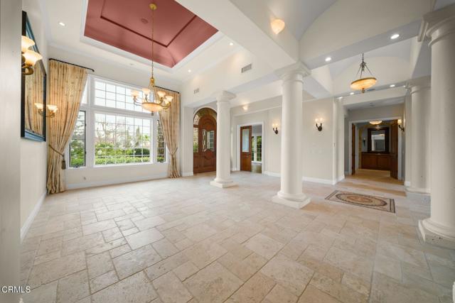 Detail Gallery Image 10 of 31 For 3243 Calle De Debesa, Camarillo,  CA 93010 - 6 Beds | 5/1 Baths