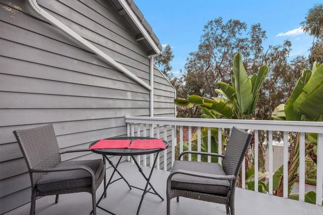 Detail Gallery Image 18 of 40 For 598 Summer View Cir, Encinitas,  CA 92024 - 3 Beds | 2/1 Baths