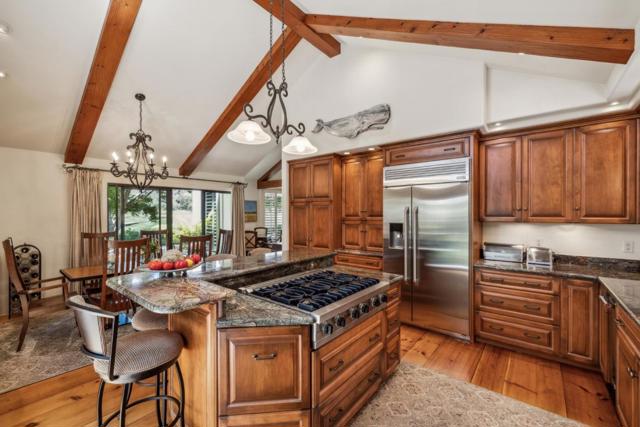 9546 Maple Court, Carmel CA: https://media.crmls.org/mediaz/b950e6d3-c225-435c-8e8d-8aadff33aefd.jpg