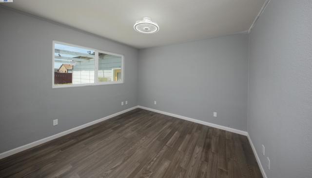 1430 Colin St, San Pablo CA: https://media.crmls.org/mediaz/b952659e-4bec-494a-a425-f382b5c4f617.jpg
