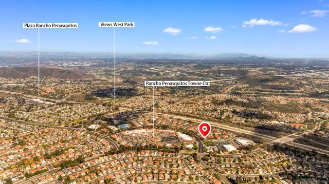 9302 Twin Trails Dr, San Diego CA: https://media.crmls.org/mediaz/b9526a3c-8d2a-4297-bf89-849f01dc8875.jpg
