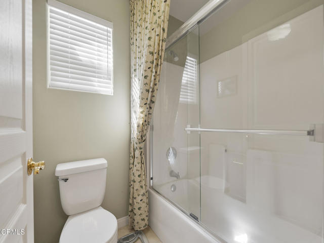 Detail Gallery Image 15 of 21 For 7101 Oso Ave #16,  Winnetka,  CA 91306 - 3 Beds | 3 Baths