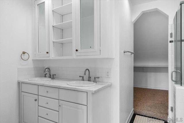 3031 Ibsen St, San Diego CA: https://media.crmls.org/mediaz/b9536675-ac5a-435e-8d4d-549983d7aae4.jpg