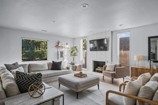 6625 Casselberry Way, San Diego CA: https://media.crmls.org/mediaz/b9543b71-909a-4ffe-bc23-73b15838307b.jpg