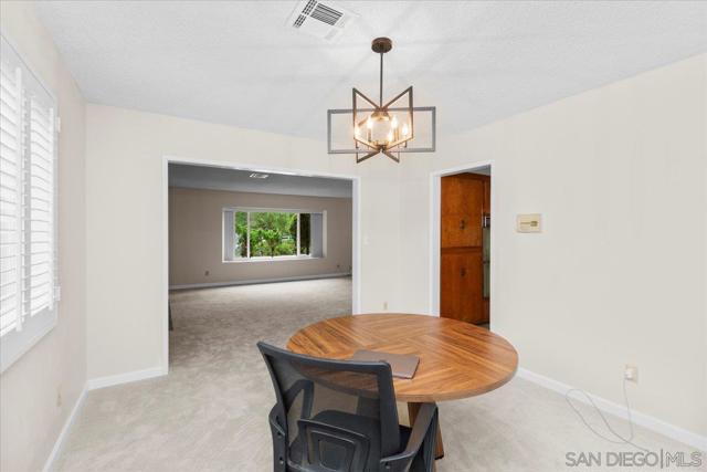 13128 Via Del Toro, Poway CA: https://media.crmls.org/mediaz/b9546ba7-4256-4f19-a833-9f96907b9b3b.jpg
