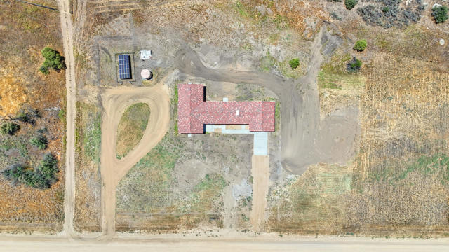 41265 Lakeshore Boulevard, Aguanga CA: https://media.crmls.org/mediaz/b956087d-339e-4b2d-a7f9-ac43186c9037.jpg
