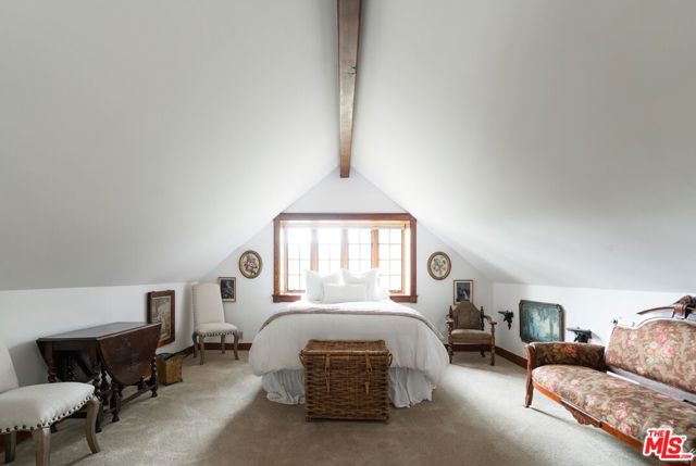 4385 Via Presada, Santa Barbara CA: https://media.crmls.org/mediaz/b9561a75-9497-4980-be7f-d0fce6ced846.jpg