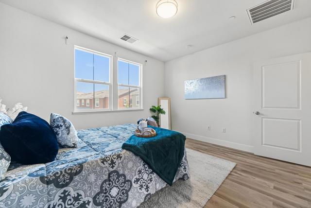 5743 Oceanspray Road, Newark CA: https://media.crmls.org/mediaz/b956a4f1-1130-4564-ba2c-326e2a2dab98.jpg