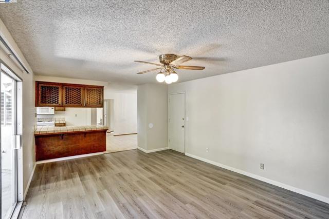 901 Basalt Way, Antioch CA: https://media.crmls.org/mediaz/b957ceb2-9654-4c24-ab52-b4035c6cb5b7.jpg
