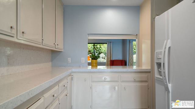 355 N Avenida Caballeros #6, Palm Springs, CA 92262