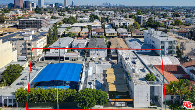 THIS LISTING IS FIVE LOTS OF APPROXIMATELY 18,182 SQUARE FEET.. THE PROJECT MUST BE SOLD TOGETHER.  THE FIVE LOTS HAVE BEEN COMBINED INTO THREE ADDRESSES,  1044, 1046 AND 1054 SOUTH ROBERTSON.  LOTS 2 AND 3 HAVE BEEN TIED TOGETHER, LOTS 4 AND 5 HAVE BEEN TIED TOGETHER AND LOT 6 T 1054 SOUTH ROBERTSON IS SEPARATE BUT PART OF THE WHOLE PACKAGE.  THE   THE  LOCATION ON ROBERTSON IS PRIME AND IS ONLY A BLOCK FROM BEVERLY HILLS BORDER.  THIS IS A ONCE IN A LIFETIME OPPORTUNITY TO BUILD RESIDENCES, MIXED USE AND MANY OTHER FACILITIES.  THERE IS AN ALLEY BEHIND THE PROPERTY .  1054 ROBERTSON IS ZONED QC2 and the OTHER FOUR LOTS ARE ZONED C1.   FABULOUS RE DEVELOPMENT PROPERTY