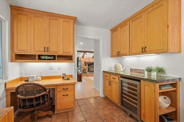 8103 Crestview Court, Gilroy CA: https://media.crmls.org/mediaz/b95916e0-3c73-460d-a994-0deca48c4c98.jpg