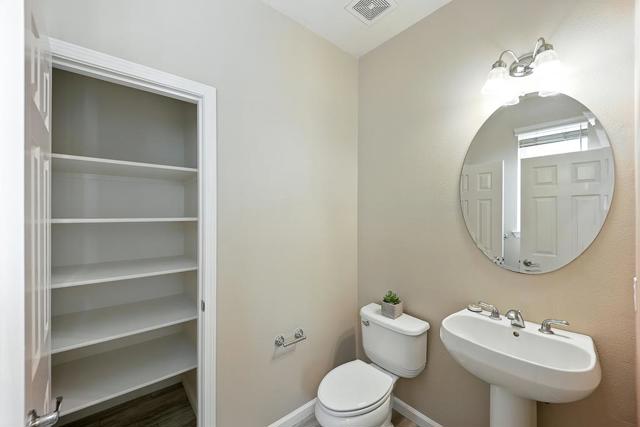670 Woodland Terrace, San Jose CA: https://media.crmls.org/mediaz/b95916f9-7666-4213-b443-db6925004ea0.jpg