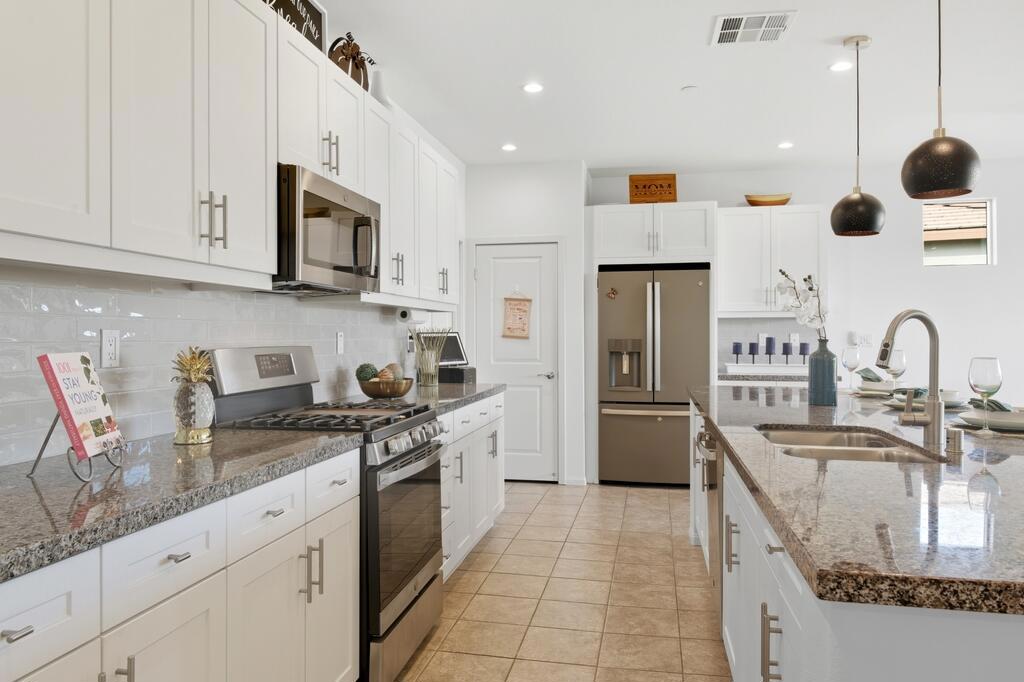 MLS #219136468DA image #5