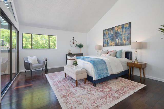 606 Baywood Rd, Alameda CA: https://media.crmls.org/mediaz/b95b6b80-e898-43c1-bb0d-b557179ddb1a.jpg