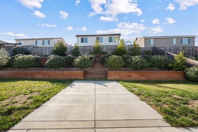 20 Hospital Road, Hollister CA: https://media.crmls.org/mediaz/b95b7c15-b38f-4216-bcbc-da3afa4e2fbd.jpg