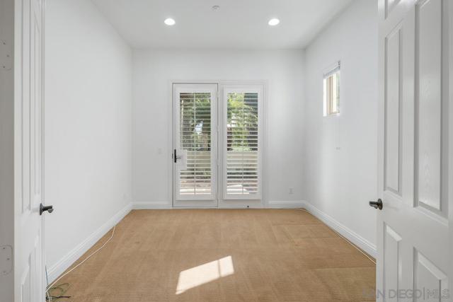 14694 Via Monteverde, San Diego CA: https://media.crmls.org/mediaz/b95b9b4c-d99d-41e8-87ff-5df1e6c6f3a4.jpg