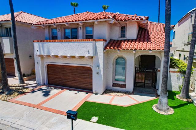 6 Buccaneer Way, Coronado CA: https://media.crmls.org/mediaz/b95cb780-7dc8-4dd3-84e5-ce5f43a1d5f5.jpg