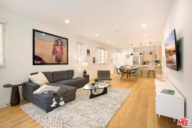418 N Stanley Avenue, Los Angeles CA: https://media.crmls.org/mediaz/b95e2bbe-ffe5-4b1e-a8f3-cb550a532234.jpg