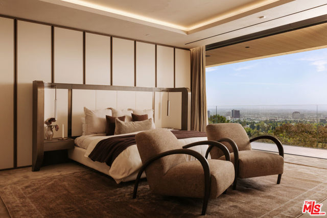 Drew Fenton | 684 Firth Avenue Los Angeles CA | MLS: 7726795