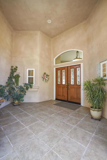Detail Gallery Image 7 of 68 For 334 Old Stagecoach Run, Alpine,  CA 91901 - 4 Beds | 3/1 Baths