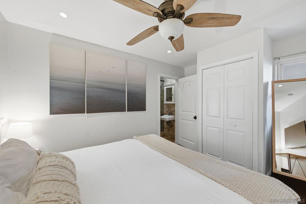 722 Balboa - photo 20