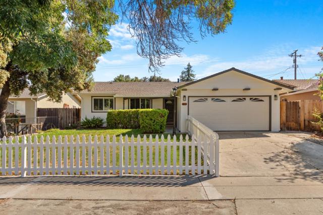 1122 Lancelot Lane, San Jose CA: https://media.crmls.org/mediaz/b960d07a-c506-4e83-8f0d-50b0e0cdf6c2.jpg