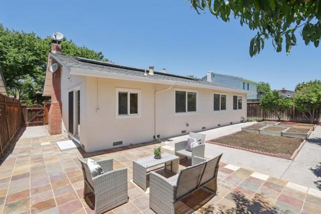 390 Bluefield Drive, San Jose CA: https://media.crmls.org/mediaz/b960d340-340a-4093-a4b4-94751e8de99f.jpg