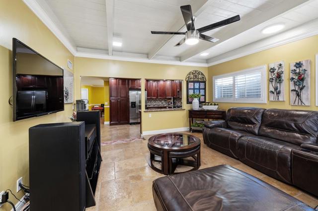 Image 12 of 27 For 10343 Greenford Dr