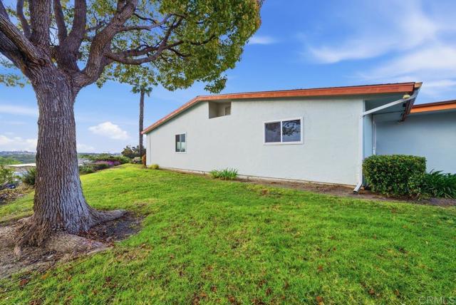 Detail Gallery Image 31 of 34 For 3808 Vista Campana #29,  Oceanside,  CA 92057 - 2 Beds | 2 Baths