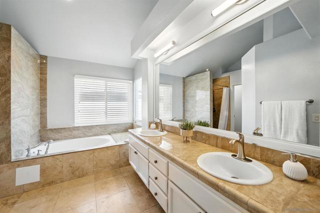12135 Via San Loreno, San Diego CA: https://media.crmls.org/mediaz/b96284e9-d476-4dbe-8a5d-51d4555afe62.jpg