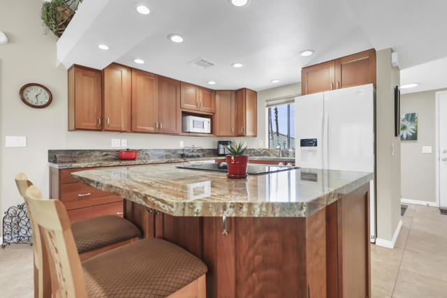 40360 Bay Hill Way, Palm Desert, CA 92211
