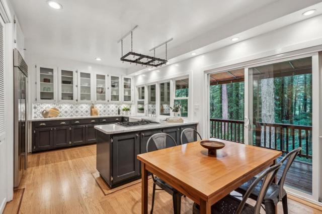13872 Silver Sky Way, Woodside CA: https://media.crmls.org/mediaz/b9649a6d-483c-4507-95a7-ad7b9e94c291.jpg