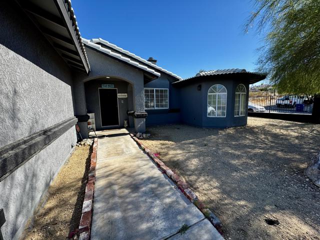 67890 Alameda Drive, Desert Hot Springs CA: https://media.crmls.org/mediaz/b9651fdc-4bc9-479b-9754-5e8de09ab979.jpg