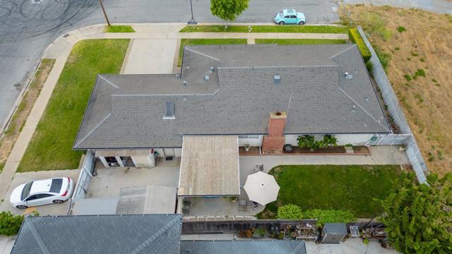 808 Saratoga Drive, Salinas CA: https://media.crmls.org/mediaz/b966a73f-f3ed-438f-bb00-1be7767c6d2b.jpg