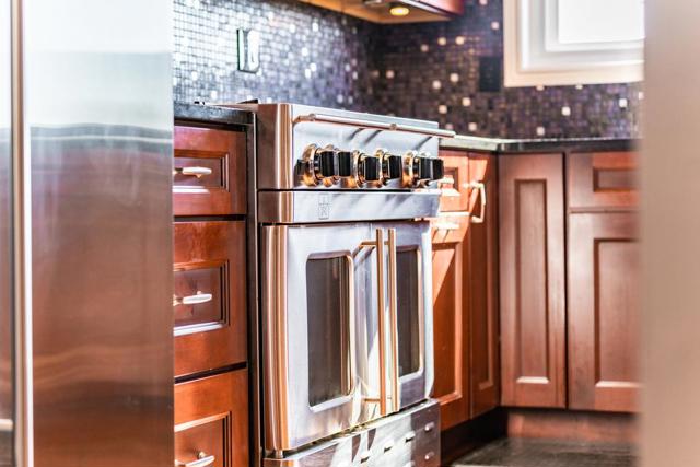 445 Monterey Drive, Aptos CA: https://media.crmls.org/mediaz/b9671bff-db34-4c55-b9d2-11e34f3efa35.jpg