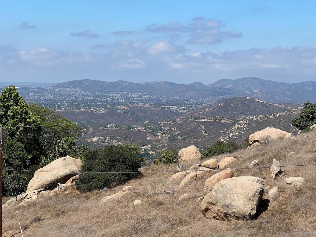 MLS #250037285SD image #35