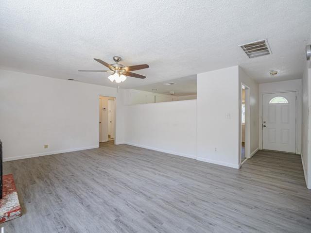 190 Moon Drive, Boulder Creek CA: https://media.crmls.org/mediaz/b967b3c1-f55d-4aae-b5c6-3c42006fb0f5.jpg