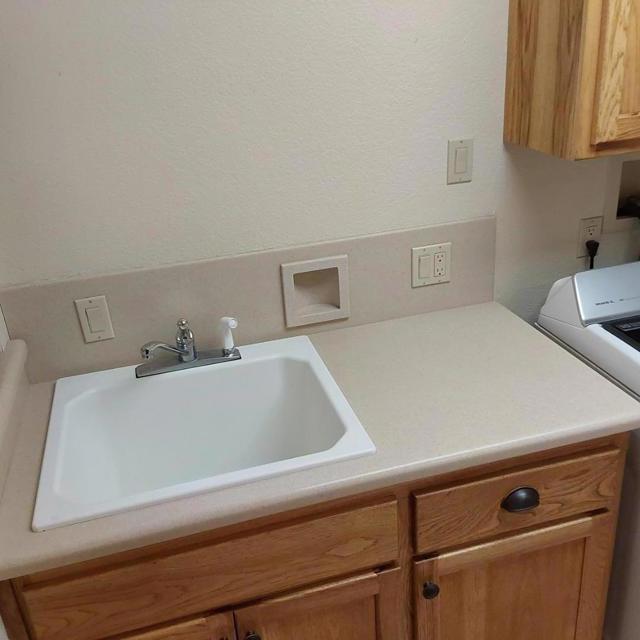 5051 Arctic Lane, Somerset CA: https://media.crmls.org/mediaz/b967e2c4-9a01-40f6-84ae-17dde14b7864.jpg